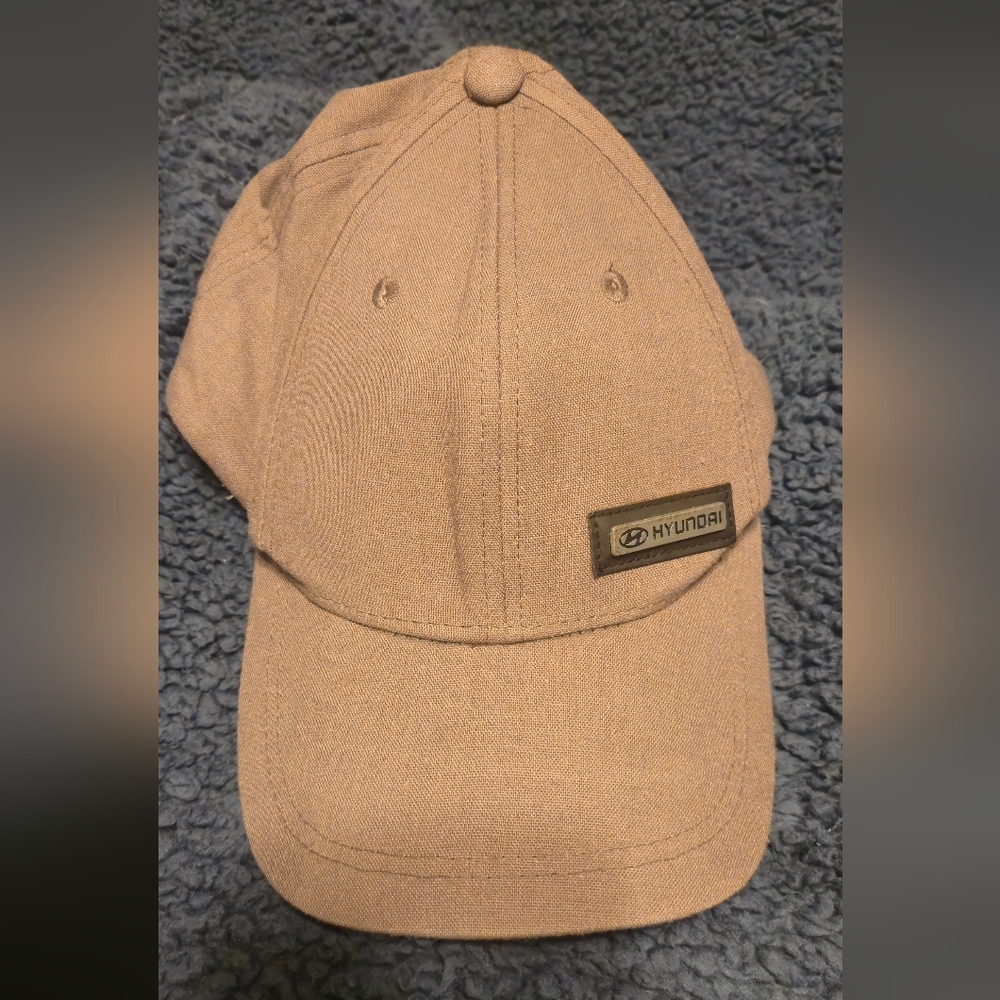Men's Tan Cap